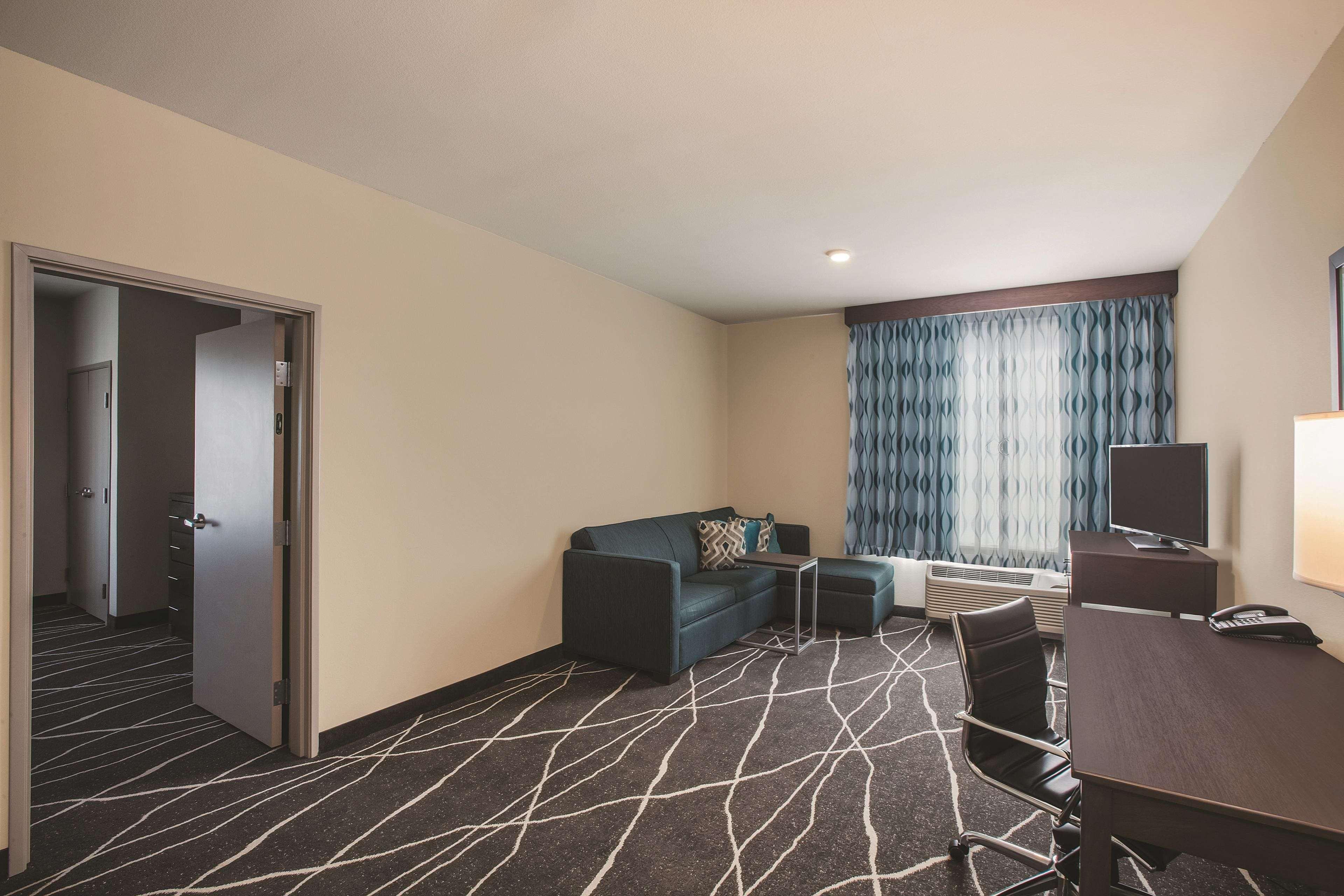 גארלנד La Quinta By Wyndham Dallas Northeast-Arboretum מראה חיצוני תמונה