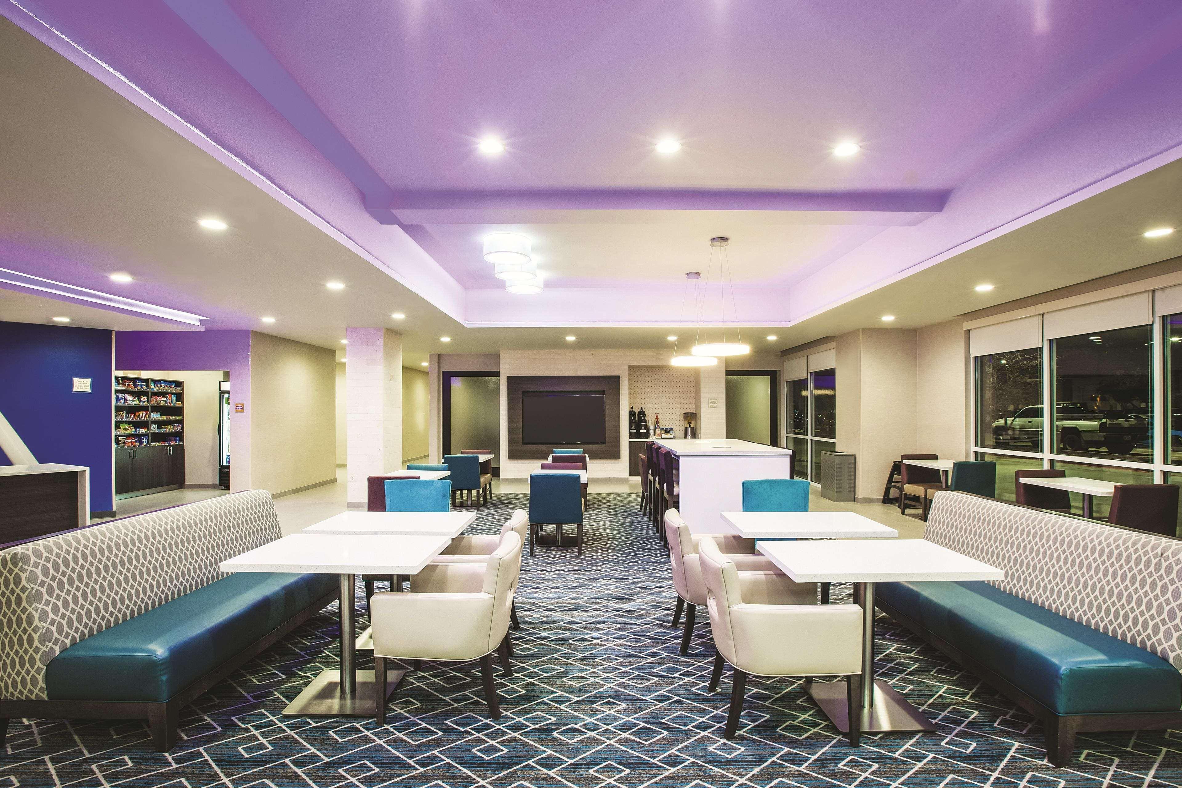 גארלנד La Quinta By Wyndham Dallas Northeast-Arboretum מראה חיצוני תמונה
